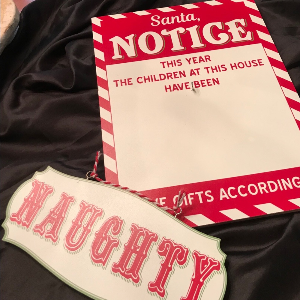 🎄🎄 Large Wall sign w/back mounts.🎄🎄